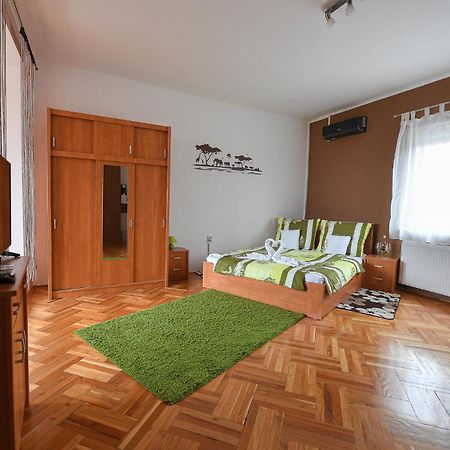 Kokusz Apartmanok Eğri Oda fotoğraf