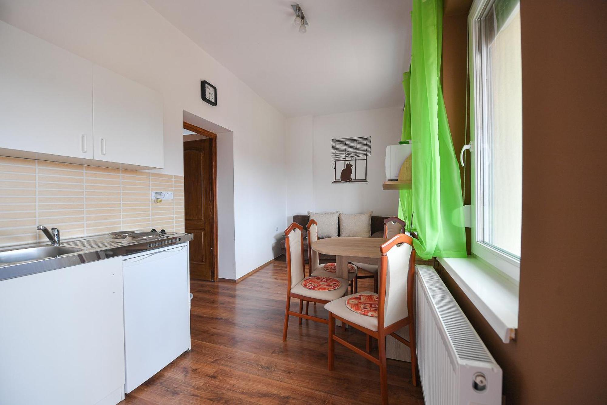 Kokusz Apartmanok Eğri Oda fotoğraf