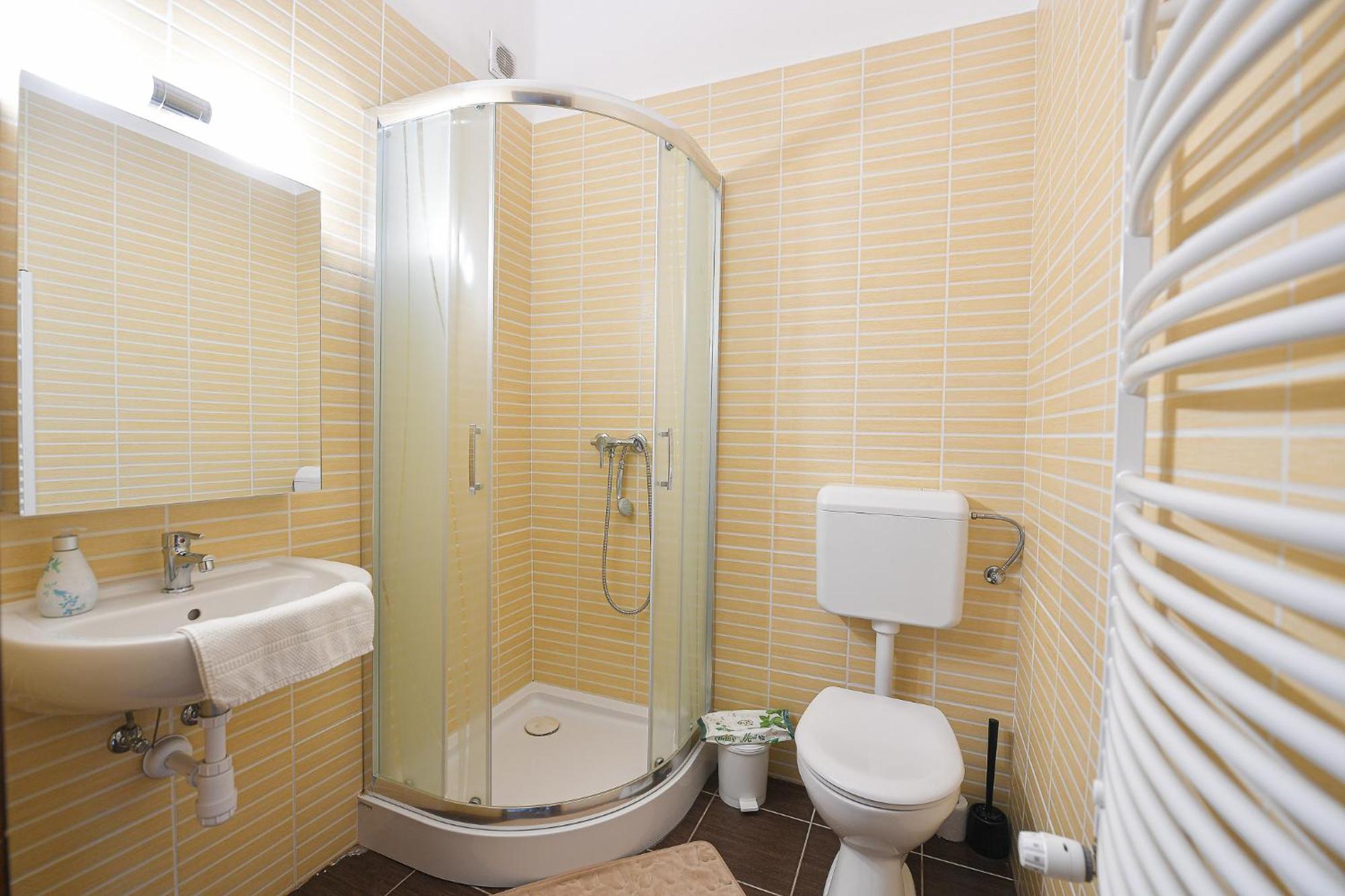 Kokusz Apartmanok Eğri Oda fotoğraf